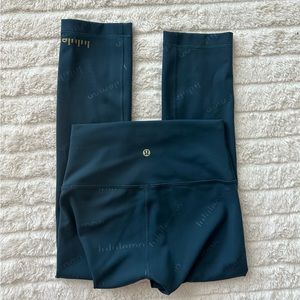 Lululemon Wunder Under Cropped Leggings